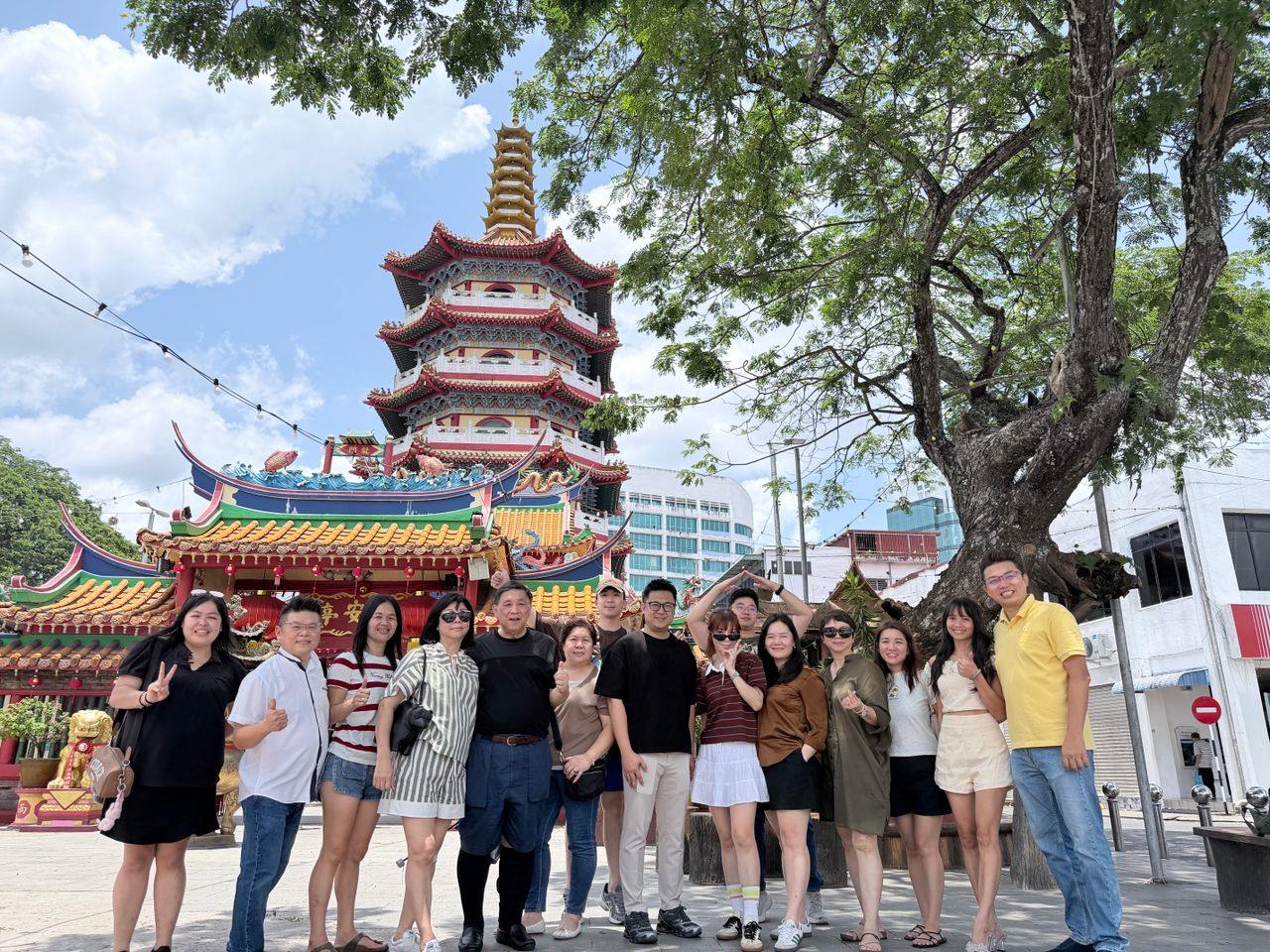 Sibu Business Conference Trip group slideshow photo 6